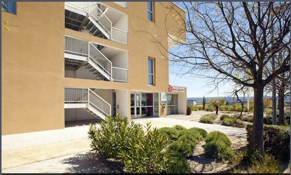 Apparthotel Séjours&Affaires Manosque 2*,  Francia