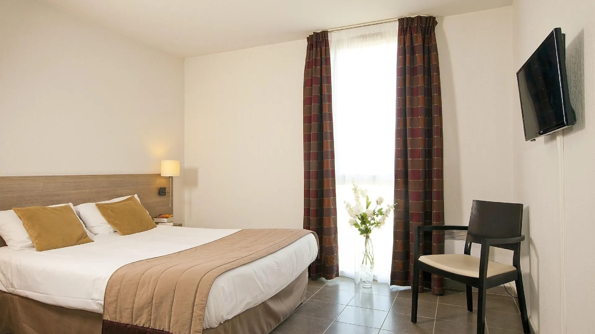Lägenhetshotell Apparthotel Sejours & Affaires Manosque